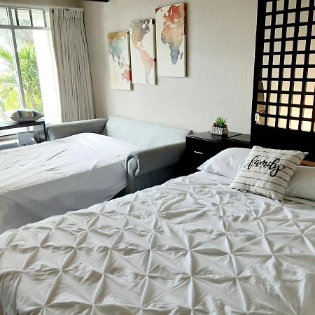 Charming One Bedroom Resort-Style Studio With Pool And Beach Access Раскін Екстер'єр фото